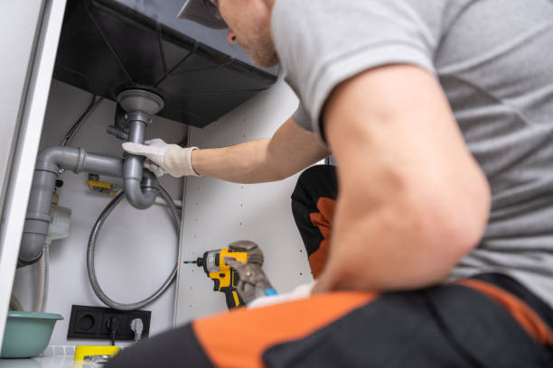 Best Clogged Drain Plumber  in Cuero, TX